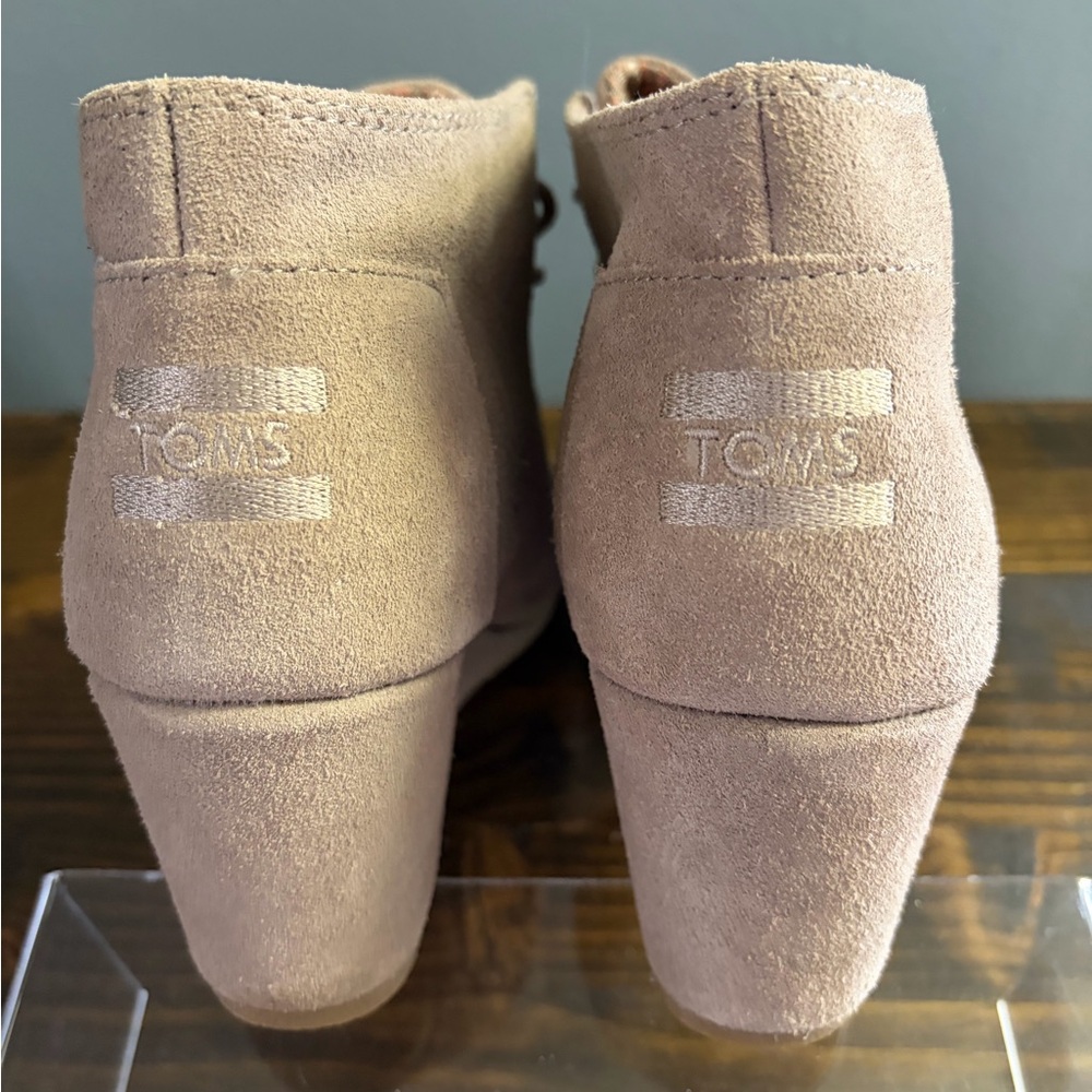 TOMS Desert Suede Wedge Ankle Booties Women’s Size 10 Tan. - Picture 7 of 10